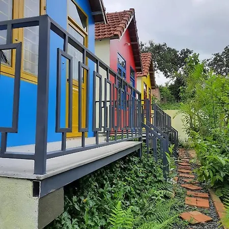 Homestay Nang Nghieng Kon Tum Exterior photo